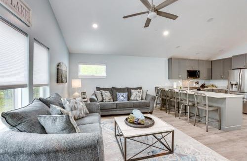 Higgins Lake House | Higgins Lake Barndominium with Boat Parking!