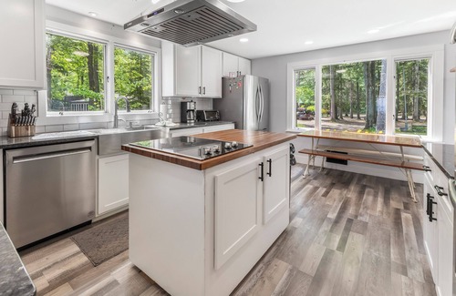 Higgins Lake House | Higgins Lake - One Of A Kind Lakefront Lodge!