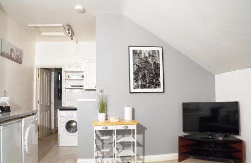Royal Tunbridge Wells Apartment | High Brooms Suite