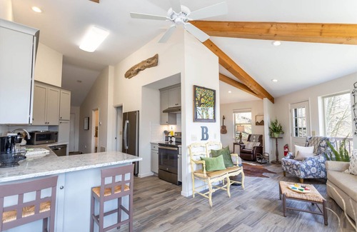 Seven Devils House | High-Elevation Luxury Retreat