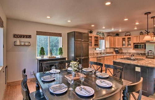 Alma House | High Elevation Rocky Mountain Retreat with Hot Tub