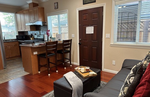 West San Jose House | High end 1BR/1BA Attached House in the Heart of Silicon Valley, Non-Smokers only