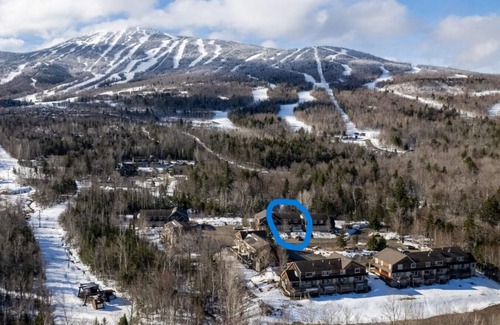 Carrabassett Valley Condo | High End 3 bed 3 bath ski in/out condo with private hot tub on the back deck!