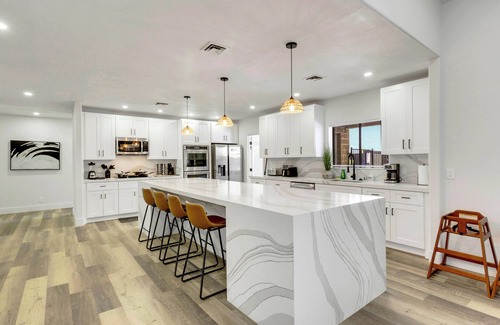 Enterprise Villa | High-End 5 Stars Villa 5BR Private Pickleball!