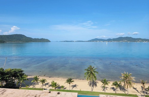 Wichit Condo | High-end Luxury Beachfront Penthouse with Pool & Seaview