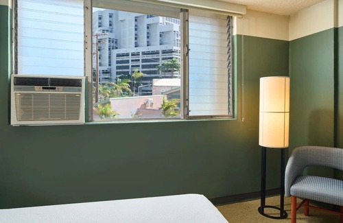 Ala Moana Hotel | High Floor City View Two Queens, Elevated Pool Views, Peaceful Koi Gardens