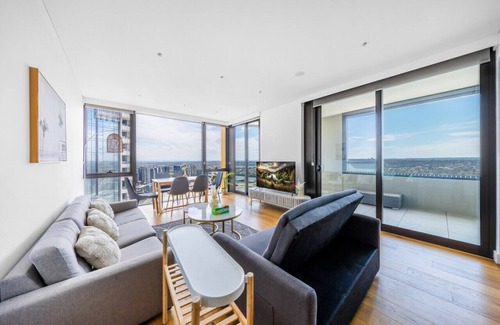 Rhodes Apartment | High level deluxe 3 bedroom APT