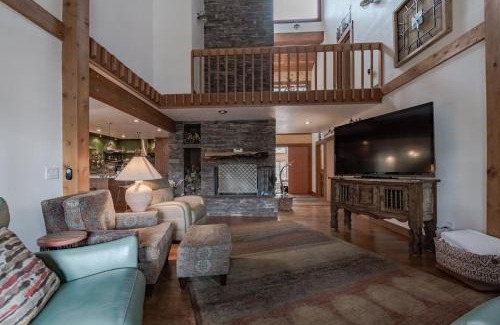 Ruidoso House | High Loop