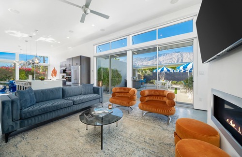 Warm Sands House | High On Design - Must See Mid-Century Modern!