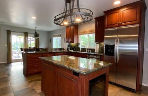 Fallbrook House | High on the Hill Serene View Home on Avocado Grove