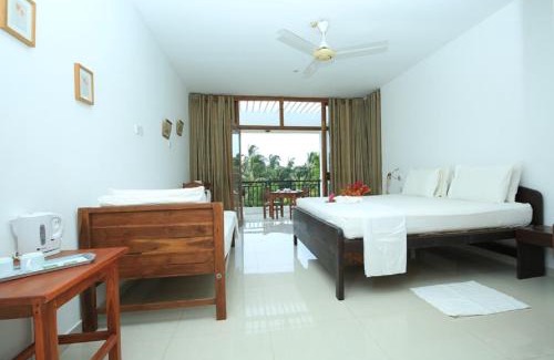 Nilaveli Hotel | High Park Hotel