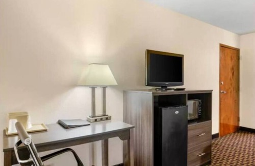 Archdale House | High Point! Recharge,Relax,Fun!Again & again!YES!