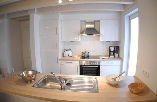 Nordhorn House | High quality cottage right on the lake