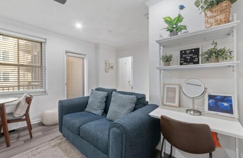 Downtown Atlanta House | High-Quality Downtown Living - Skyline View