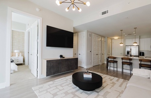 Midtown Apartment | High rise apartments in Atlanta