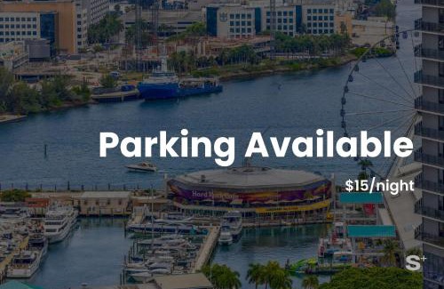Downtown Miami Apartment | High-Rise Studio in DTW - City Views & Gym
