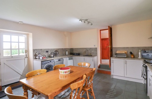 Capheaton Cottage | HIGH SHAFTOE, pet friendly, with a garden in Ponteland