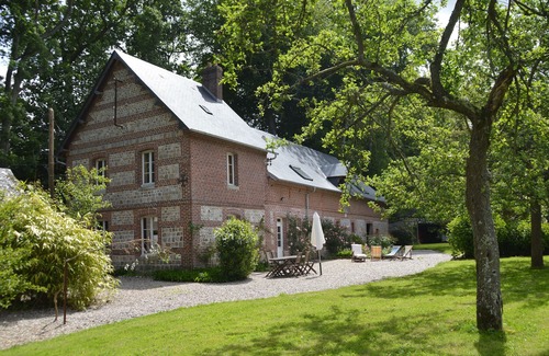 Saint-Riquier-es-Plains Cottage | High standing and quiet country house. Large fireplace, only 6km from the coast.