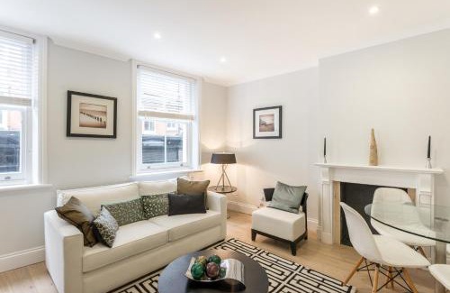 Queen's Gate Apartment | High Street Kensington Apartment