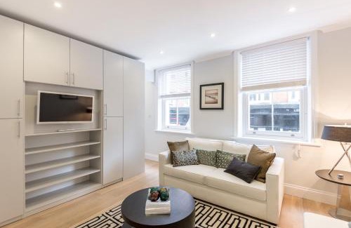 Queen's Gate Apartment | High Street Kensington Apartment