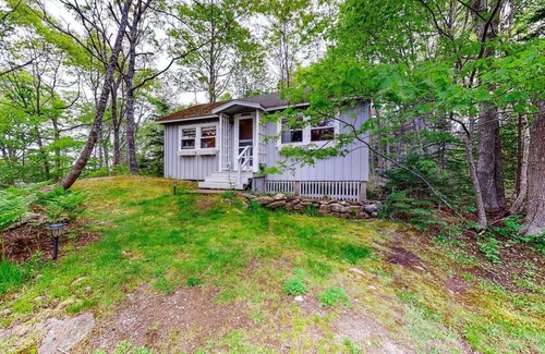 Pemaquid Beach Cabin | High Tide Cabin @ Pemaquid Beach