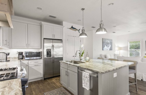 Alabama Gulf Coast House | High Tide of Fairhope - Bayfront Water All the Way on Mobile Bay