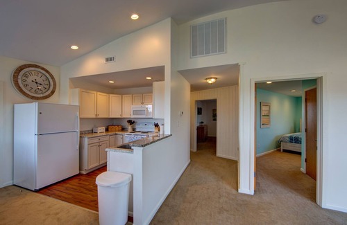 Avon Cottage | High Tide Top Floor Unit B Avon NC