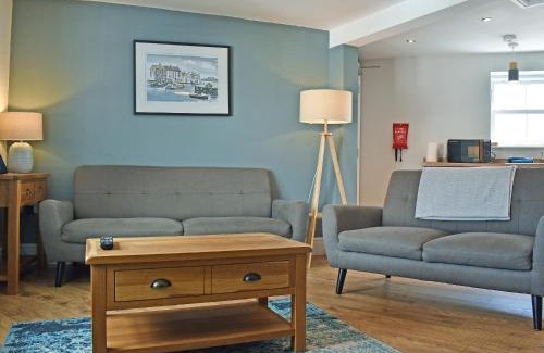 Muston Apartment | High Tide - Uk50361