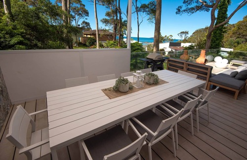 Surf Beach House | High View Haven - Ocean views, right by the beach
