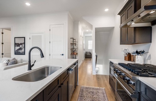 Druid City House | Highend Stadium View Home, Pool & Game Room Garage