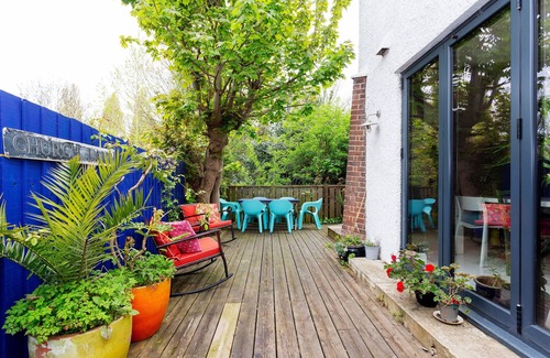 Highgate House | Highgate High Notes, by Veeve