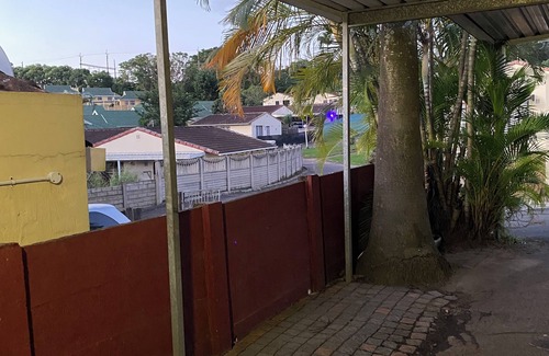 South Durban House | Highgate park estate guest house