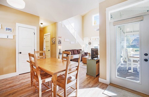 Oroville Cottage | Highland Green at Veranda Beach