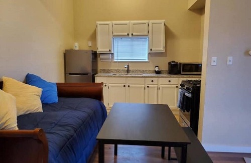 Downtown San Antonio House | Highland Retreat by the Pearl, Riverwalk, Tower of America & Downtown Events!