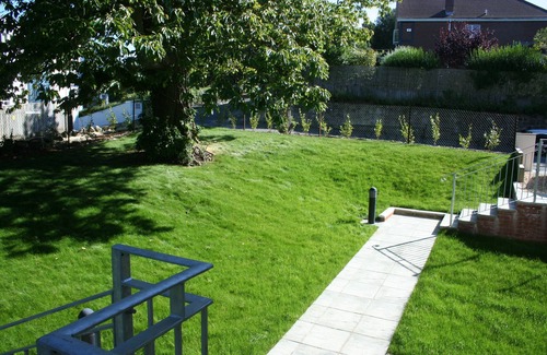 Shanklin Apartment | Highlands Apt 3 - garden, sea views, free wifi + parking