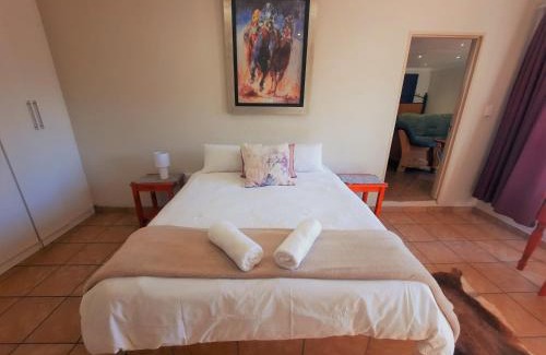 Nelspruit Cabin | Highlands Creek Self Catering Accommodation