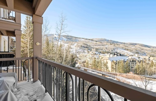 Highlands Townhomes Condo | Highlands Westview 208