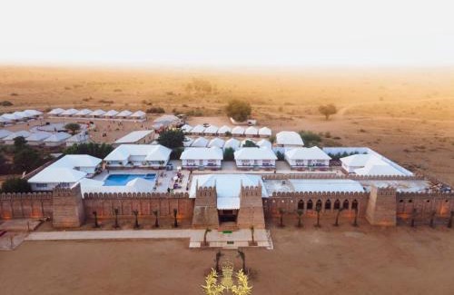 Kanoi Hotel | Highness Desert Camp