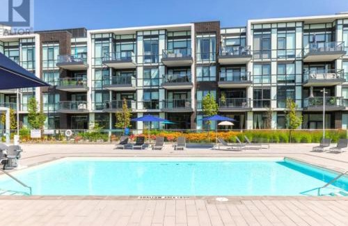 Innisfil Apartment | HIGHPOINT at Friday Harbour Resort