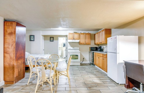 Dupont Apartment | Hike, Explore & More: Aurora Retreat w/Yard