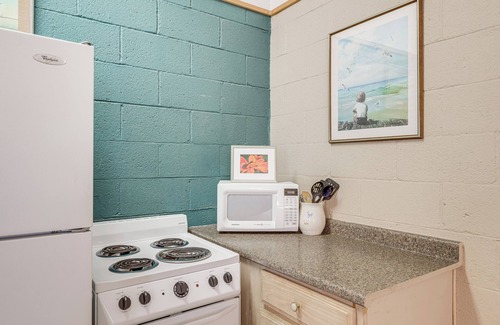 Lake Whitney Apartment | Hike On-Site: Lake Whitney Studio Hideaway
