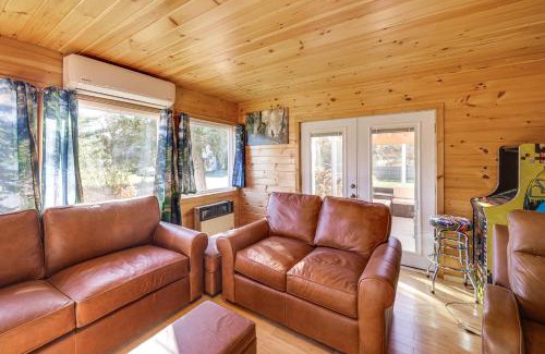 Patten House | Hike, Ski and Explore Patten Home with Pool Table!