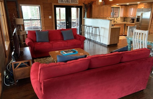 Canyon Lake Cabin | Hill Country Haus - A Texas Hill Country Escape