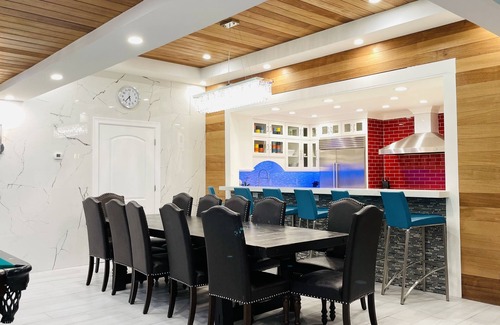 Spicewood At Bullcreek House | Hill Country Paradise Resort at Lake Buchanan - 1hr from Austin