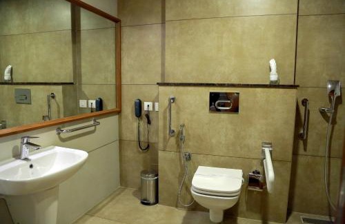 Kochi Hotel | Hill Heights