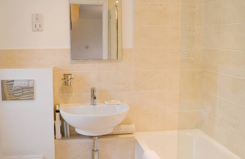 Ozleworth Cottage | Hill Mill Cottage