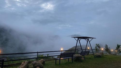 Vagamon Hotel | Hill Monk - Whispering Mist