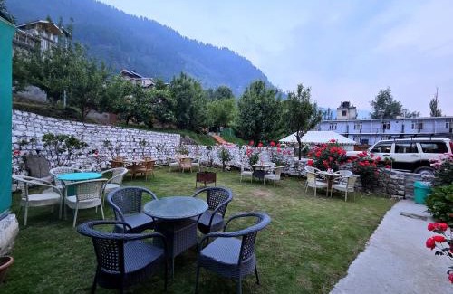 Manali Apartment | Hill Rive Resort
