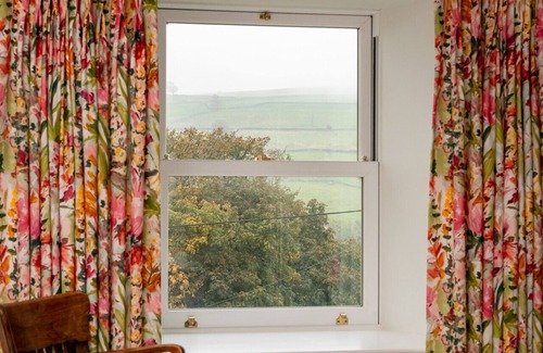 Fremington House | Hill View Cottage - Low Row