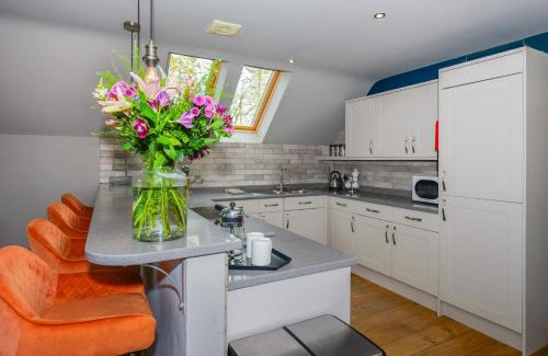 Dalbeattie House | Hill View